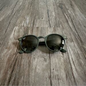 Ray-Ban RB2180 green